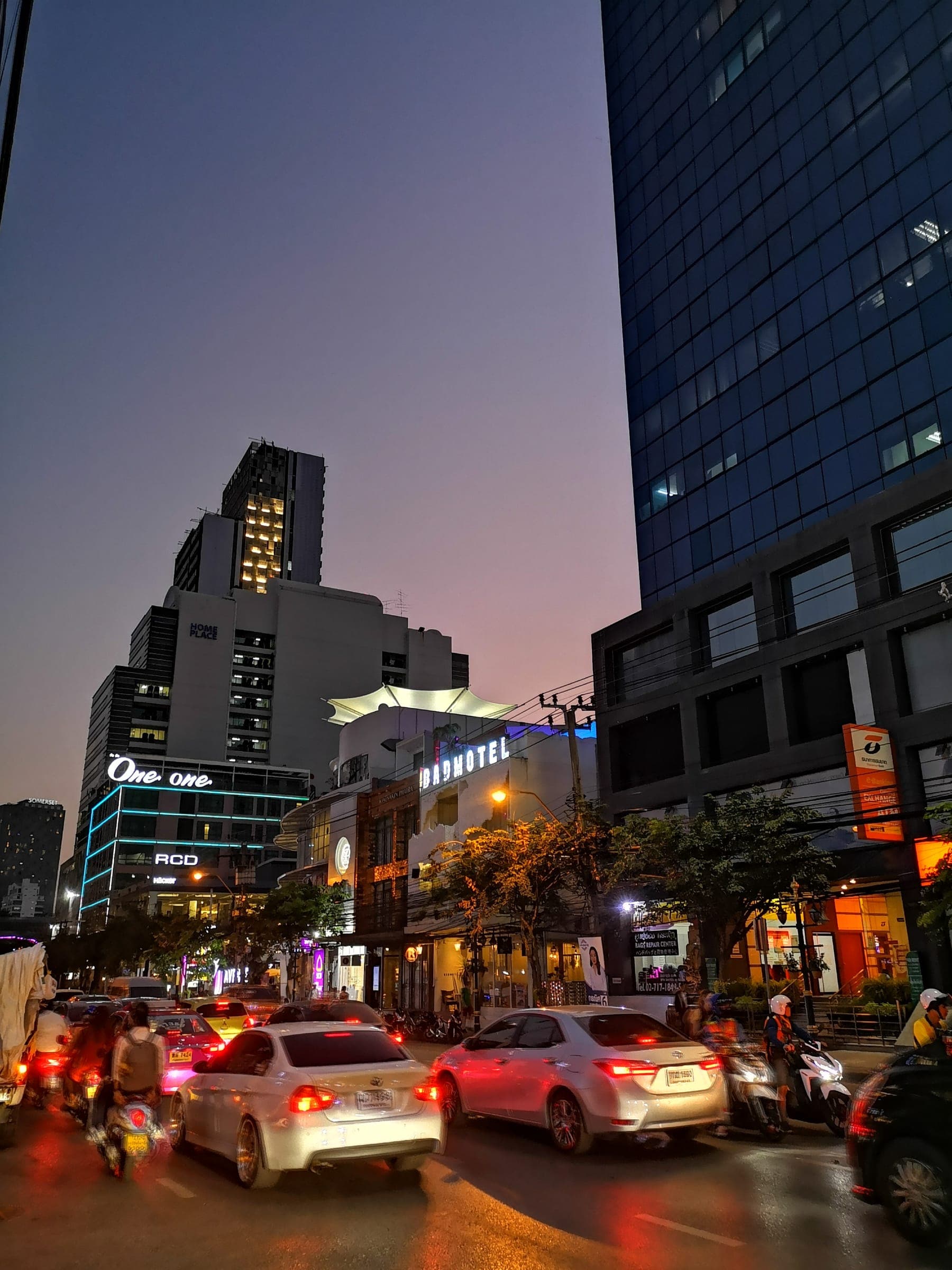 Thong Lor at night - street view of the neighbourhood after dark, photographed 1 March 2019